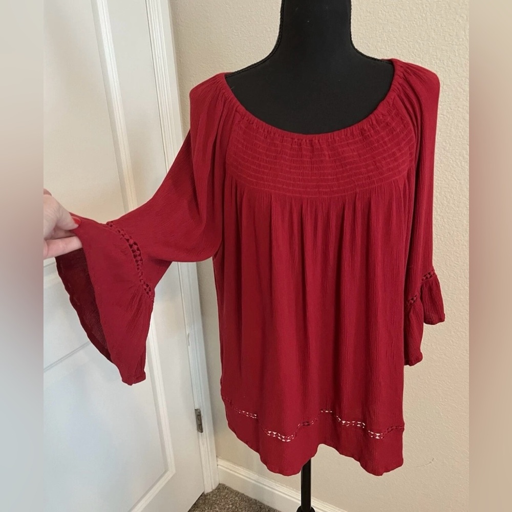 ❤️WESTPORT 1962 Red 100% Rayon Popover Top Shirt
Sz L Lightweight Pullover❤️